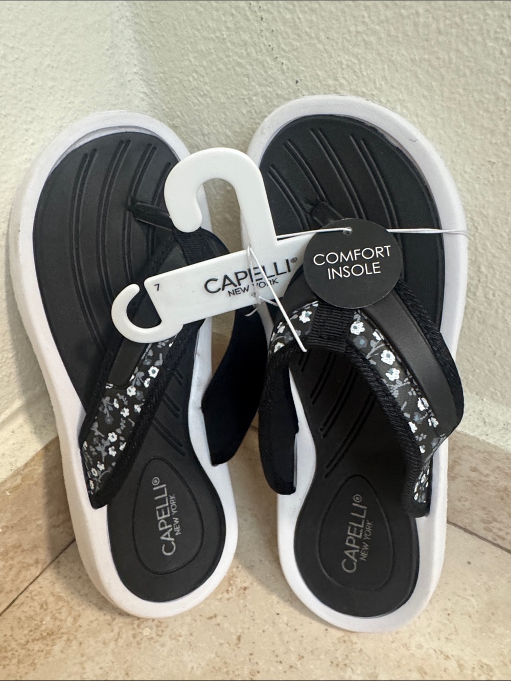 Capelli of New York Black and White Floral Comfort Flip Sandals
